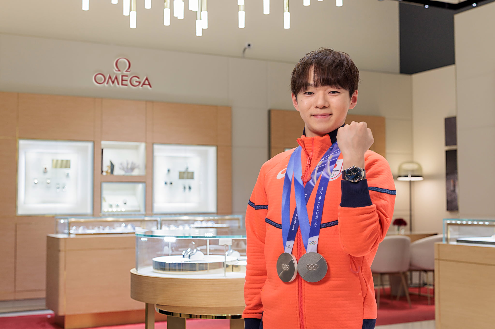 オメガ スポーツアンバサダー 鍵山優真選手、オメガブティック ジェイアール名古屋タカシマヤ ウオッチメゾンを訪問